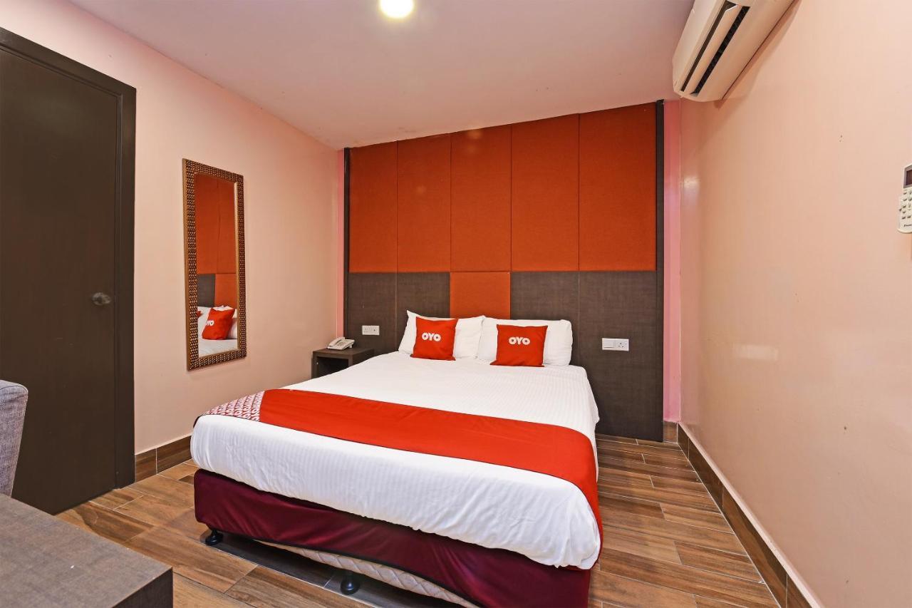 Capital O 90574 Hotel Glo Kuala Lumpur Extérieur photo