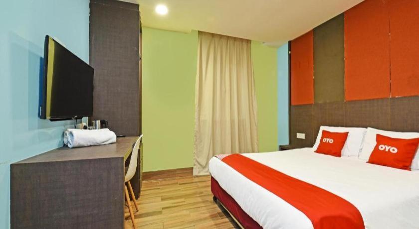 Capital O 90574 Hotel Glo Kuala Lumpur Extérieur photo